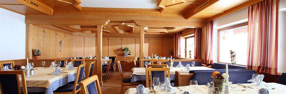 Hotel Taxacher Kirchberg in Tirol Exterior photo